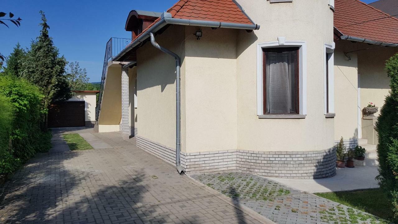 Villa Maria Apartman ミシュコルツ エクステリア 写真