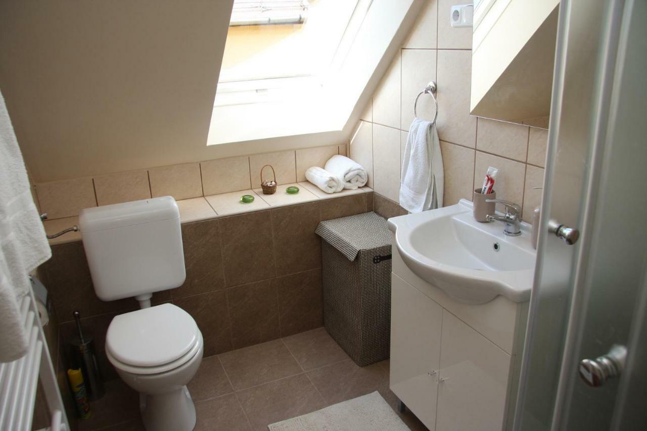 Villa Maria Apartman ミシュコルツ エクステリア 写真